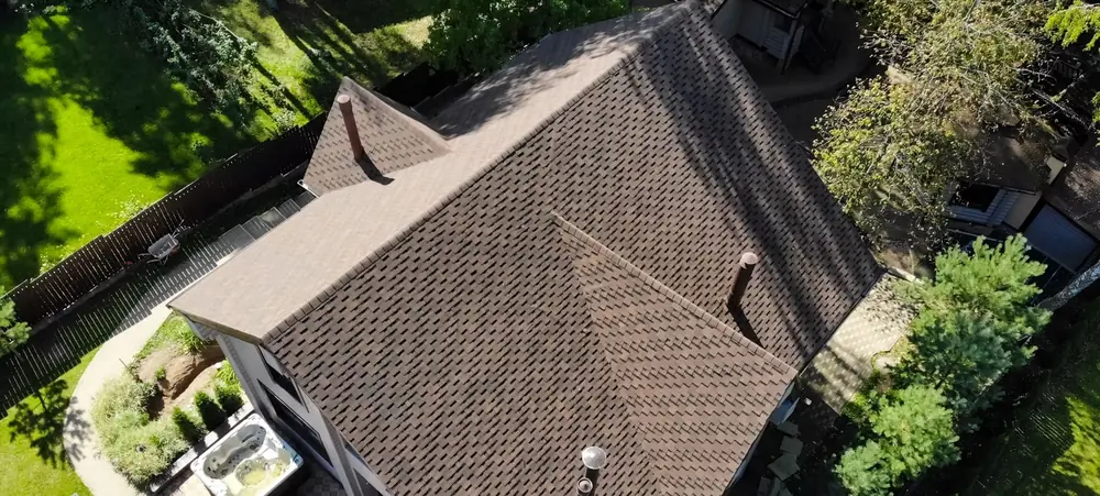 Roof maintenance services in The Woodlands, TX